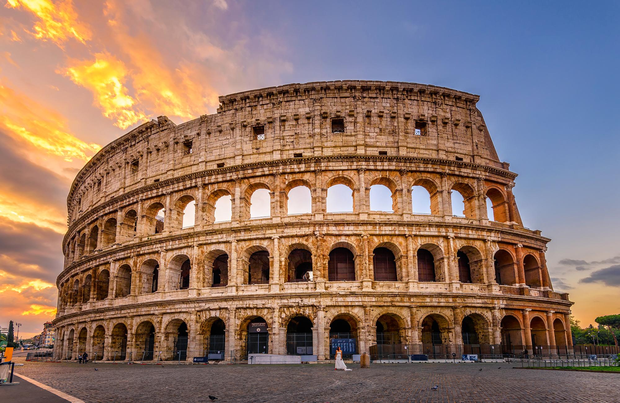 Visit ancient ruins, enjoy Italian cuisine 1